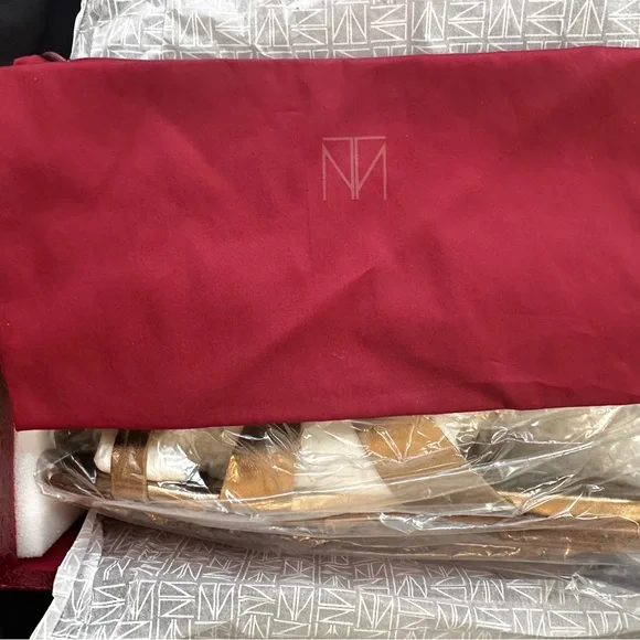 Tamara Mellon Shimmering Gold Slide Sandals - Picture 4 of 4